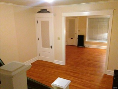 136 S Franklin St, Allentown, PA 18102 - photo 3