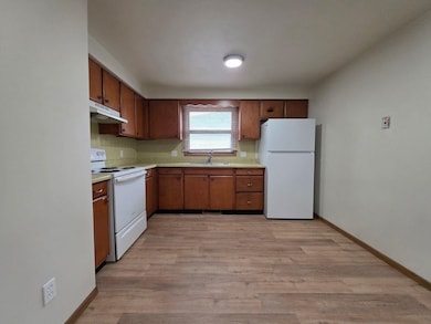 1254 Meadow Ln unit 1256, Neenah, WI 54956 - photo 7