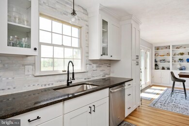 34340 Parker Rd, Locust Grove, VA 22508 - photo 5