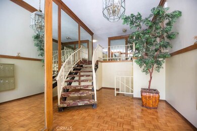 5343 Yarmouth Ave unit 207, Encino, CA 91316 - photo 2