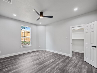 2612 NW 31st St, Fort Worth, TX 76106 - photo 5