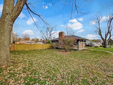 201 Wilson Downing Rd, Lexington, KY 40517 - photo 4