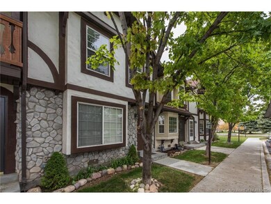 852 E Hamlet Cir S, Midway, UT 84049 - photo 2