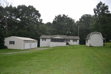 478 Norman Dr, Crossville, TN 38571 - photo 2