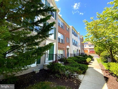 8119 Shannons Aly, Laurel, MD 20724 - photo 4