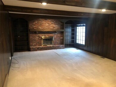 12218 W 101st St, Lenexa, KS 66215 - photo 2