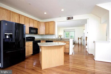 2070 Spring Run Cir, Frederick, MD 21702 - photo 7