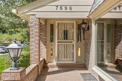 7698 S Cove Cir, Centennial, CO 80122 - photo 3