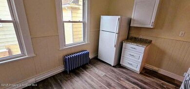 222 Prospect Ave unit 2nd floor, Scranton, PA 18505 - photo 4
