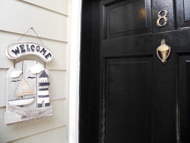 850 Mallery St *Furnished* unit E-8, Saint Simons Island, GA 31522 - photo 2