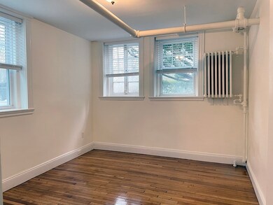 15 Thatcher St unit B, Brookline, MA 02446 - photo 5