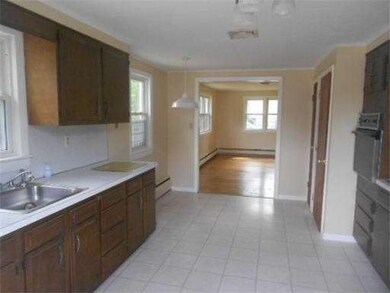 180 Greenwood St, Rockland, MA 02370 - photo 4