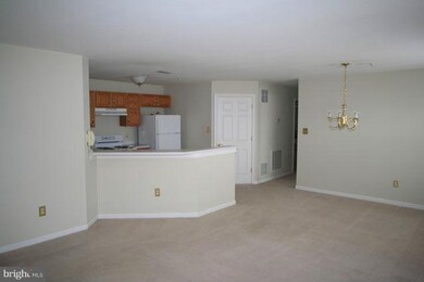 128 Wishing Star Ct unit 2A, Hagerstown, MD 21740 - photo 4