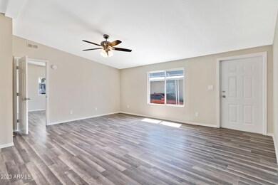 320 E McKellips Rd #138-5