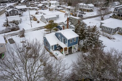12 Oliver St, Mattapoisett, MA 02739 - photo 4