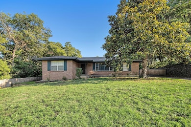 607 W Couts St, Weatherford, TX 76086 - photo 3