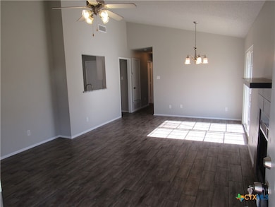 3703 Holbert Dr, Killeen, TX 76543 - photo 2