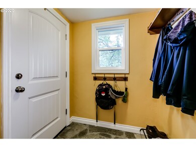 Entrance/Foyer