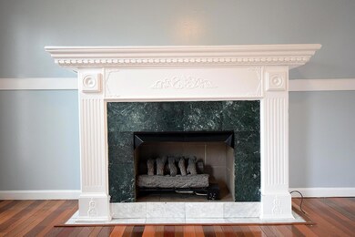 5 Fireplace In Living Room