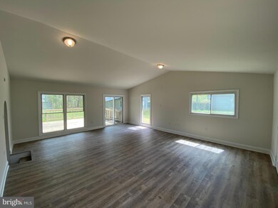 466 Rolando Dr, Colonial Beach, VA 22443 - photo 5