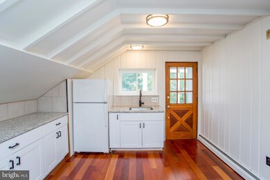 13 Wilson St unit B, Lambertville, NJ 08530 - photo 5