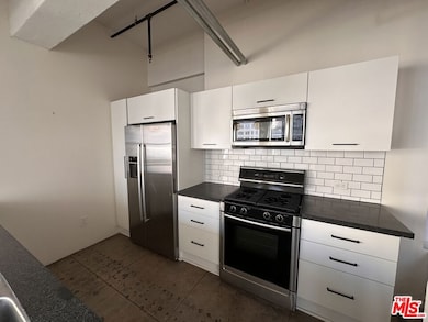 746 S Los Angeles St unit 310, Los Angeles, CA 90014 - photo 5