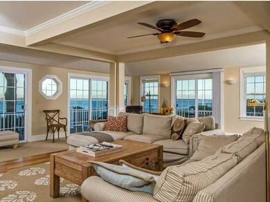 Den/Family/Great Room.