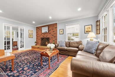 28 Juniper Ln, Riverside, CT 06878 - photo 3