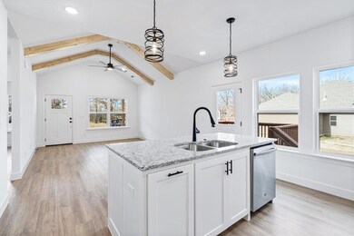 sample photo / same floor plan
