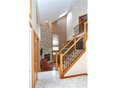 Entry/Foyer. Ceramic Foyer Open and Bright