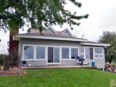 358 Lake Kegonsa Rd, Oregon, WI 53575 - photo 2