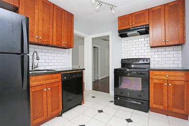 4207 Driscoll St unit 2, Houston, TX 77098 - photo 2