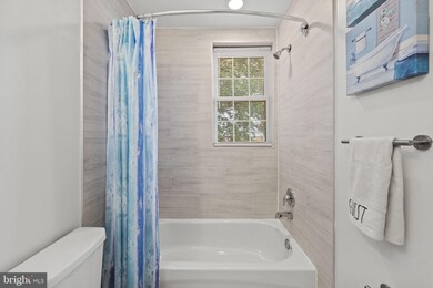 4255 Eads St NE unit 3, Washington, DC 20019 - photo 7