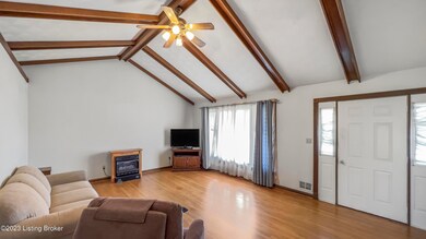 124 Venetian Way-1005