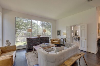 1656 Oak Creek Dr, Hurst, TX 76054 - photo 6