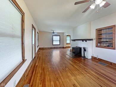 1602 California St, Columbus, IN 47201 - photo 5