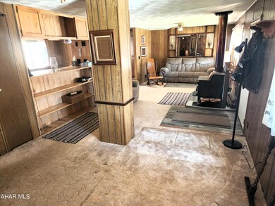 433 Point Rd, Bedford, PA 15522 - photo 5