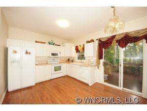 Kitchen with Breakfast Area