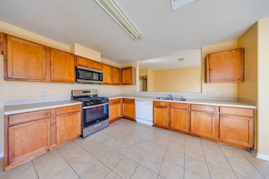 19538 Billineys Park Dr, Katy, TX 77449 - photo 6