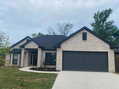 102 Paytons Way, Corsicana, TX 75110 - photo 2