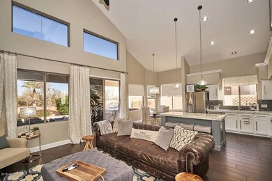 Family Room-Breakfast Nook