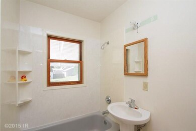 904 E 25th Ct, Des Moines, IA 50317 - photo 7