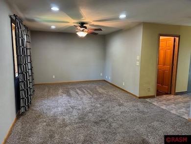 427 N Sailor St, Blue Earth, MN 56013 - photo 7