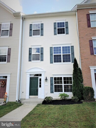 29 Battalion Ct, Bunker Hill, WV 25413 - photo 2