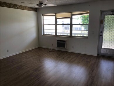 330 Camden N unit 330, West Palm Beach, FL 33417 - photo 4