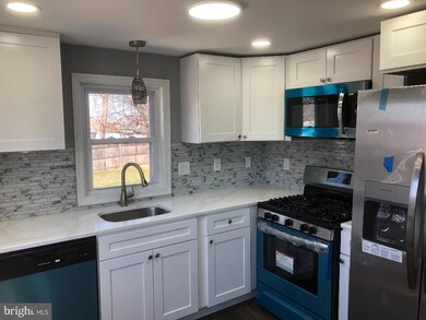 105 Stanley Ln, New Castle, DE 19720 - photo 2