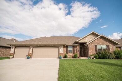 626NEagleParkCircle-23