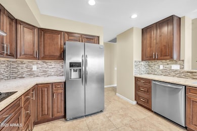 SS SxS Fridge With Ice/Water On Door