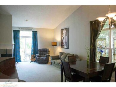 2508 Windbreak Ln unit 18, Lansing, MI 48910 - photo 3