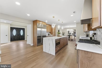 11800 Beekman Place, Potomac, MD 20854 - photo 7